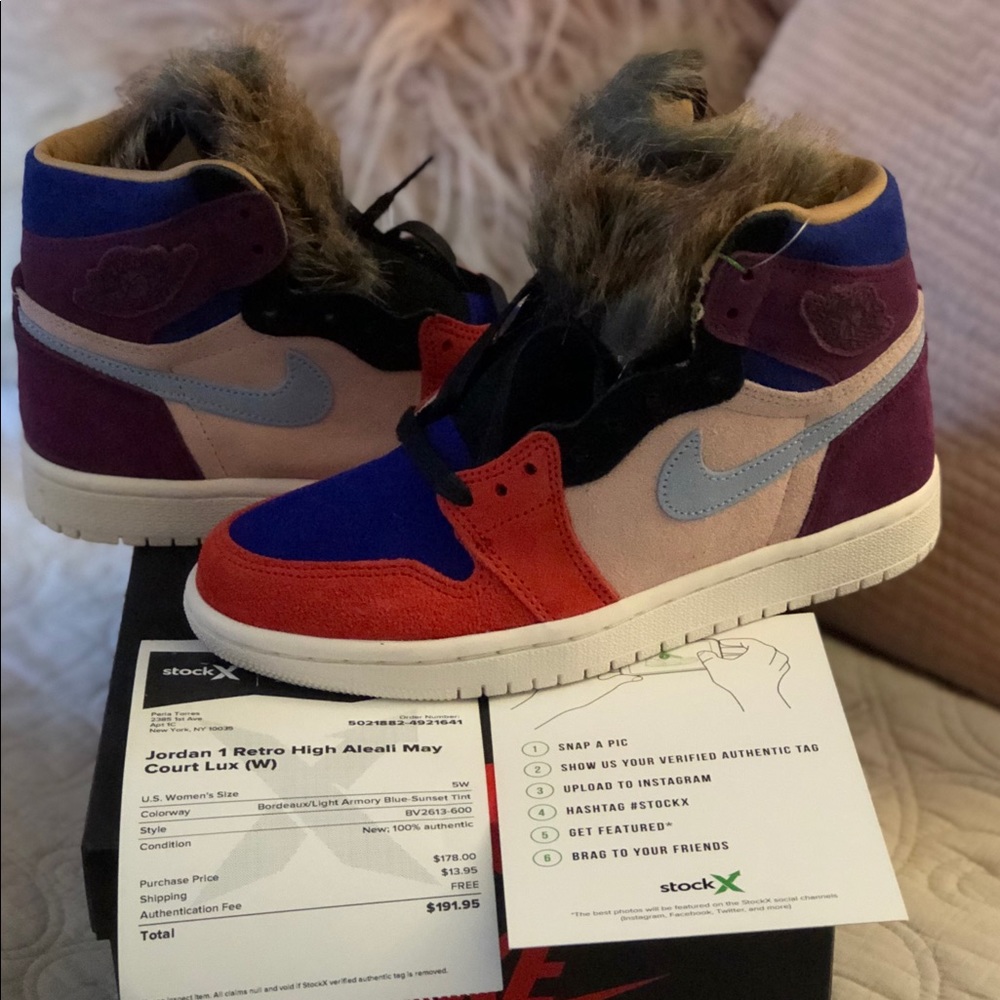 Jordan 1 Aleali May Court Lux WOMENS SIZE 6.5